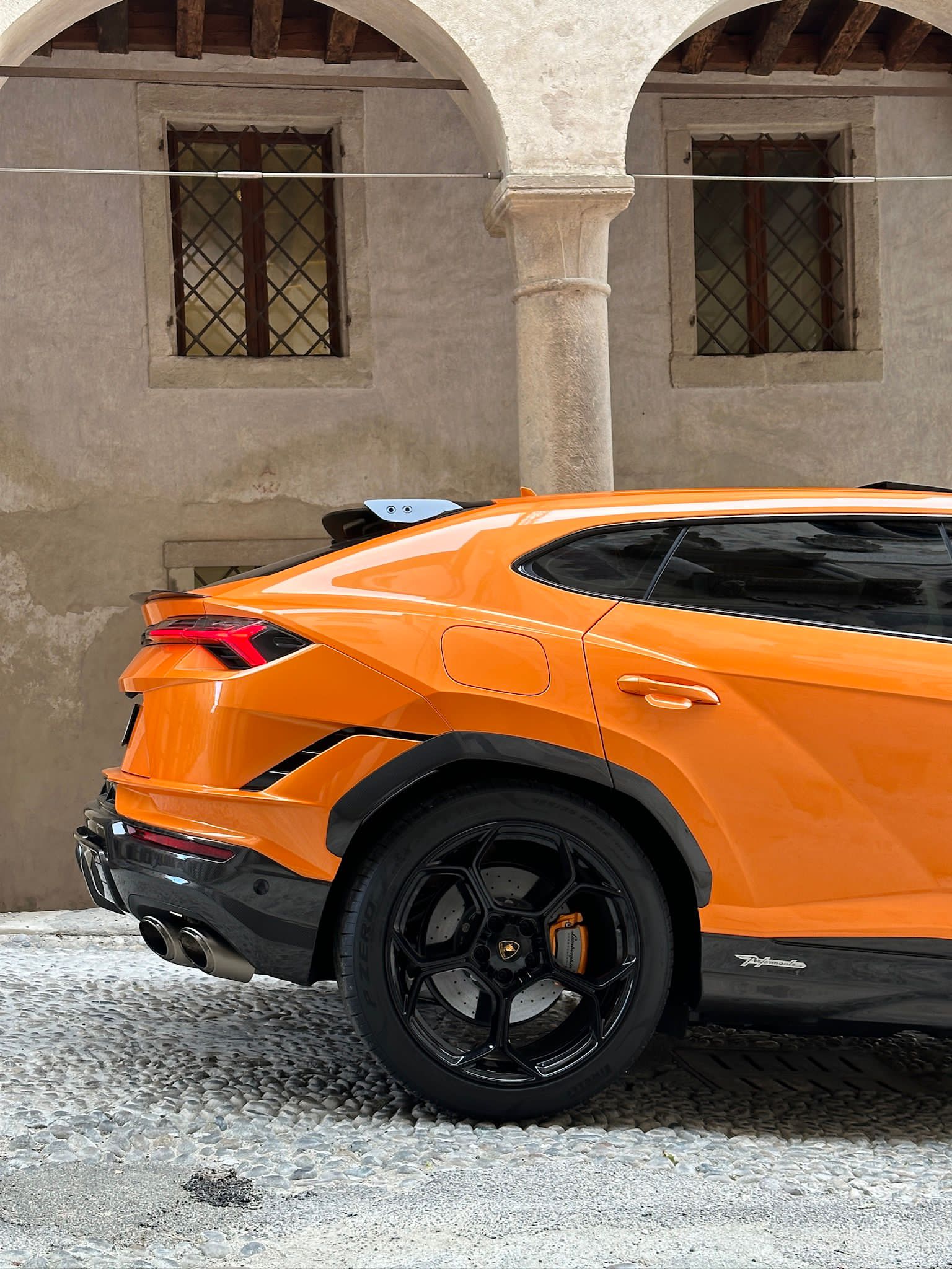 Lamborghini Urus Pearl ibiza photo